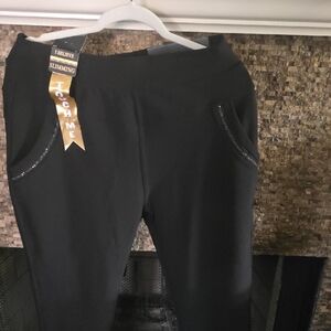 Slimming Black Skinny Pants